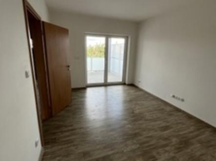 Pronájem bytu, 2+kk, 359 m²