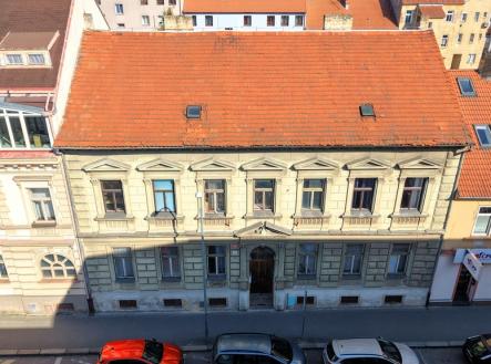 Prodej nájemního domu, 450 m² obrázek