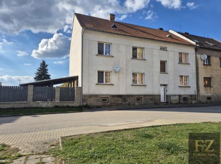 Prodej nájemního domu, 330 m²