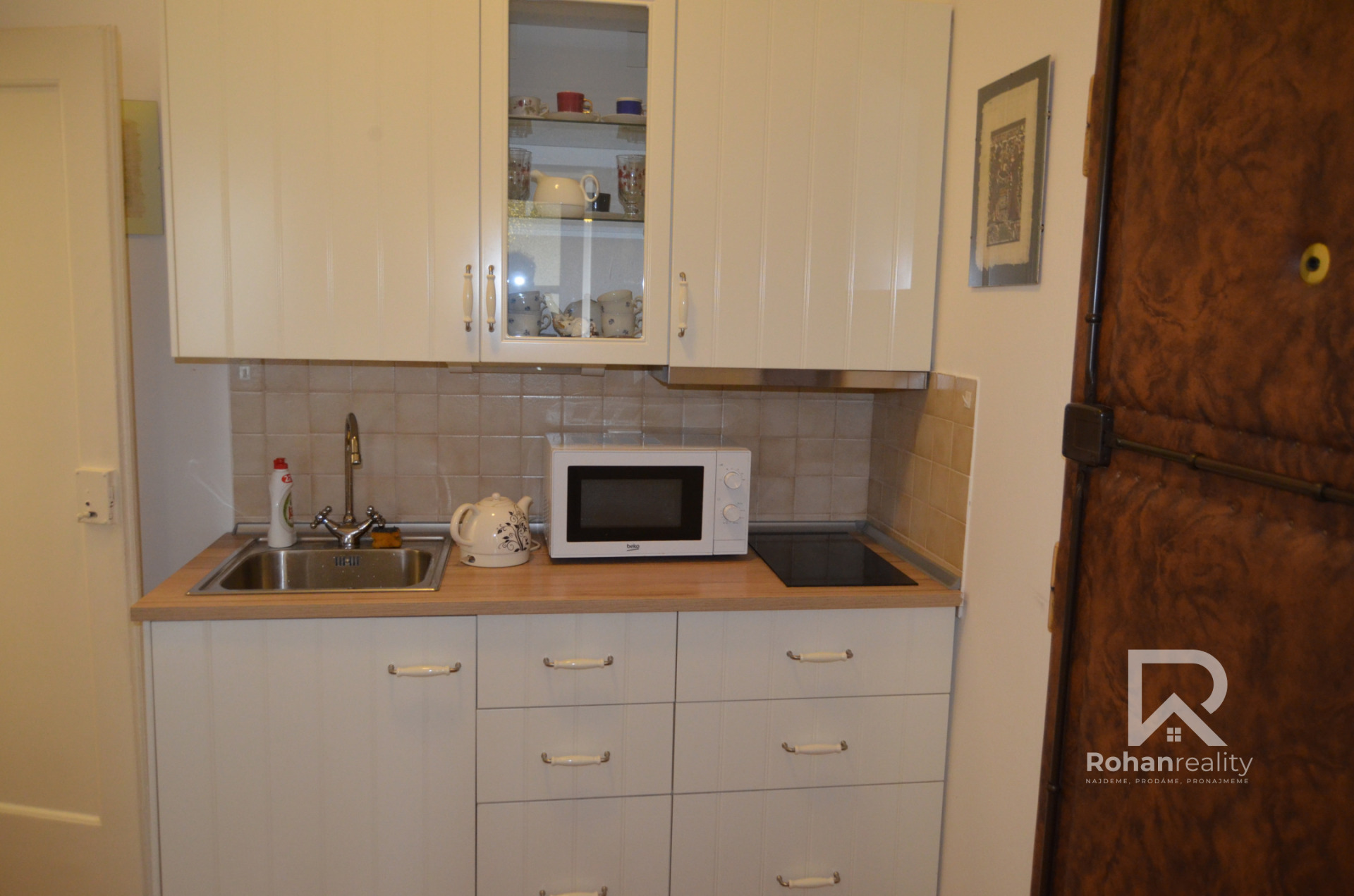 Pronájem kanceláře Praha 10 Vršovice ulice 28. Pluku 