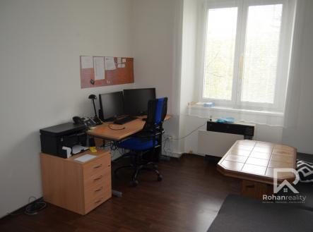 Pronájem kanceláře, 50 m²