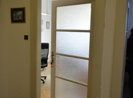 Pronájem kanceláře, 50 m²