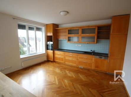 Pronájem bytu, 4+kk, 100 m²