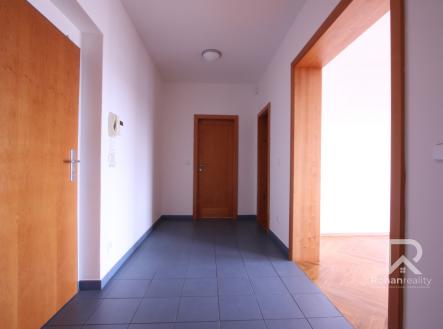 Pronájem bytu, 4+kk, 100 m²