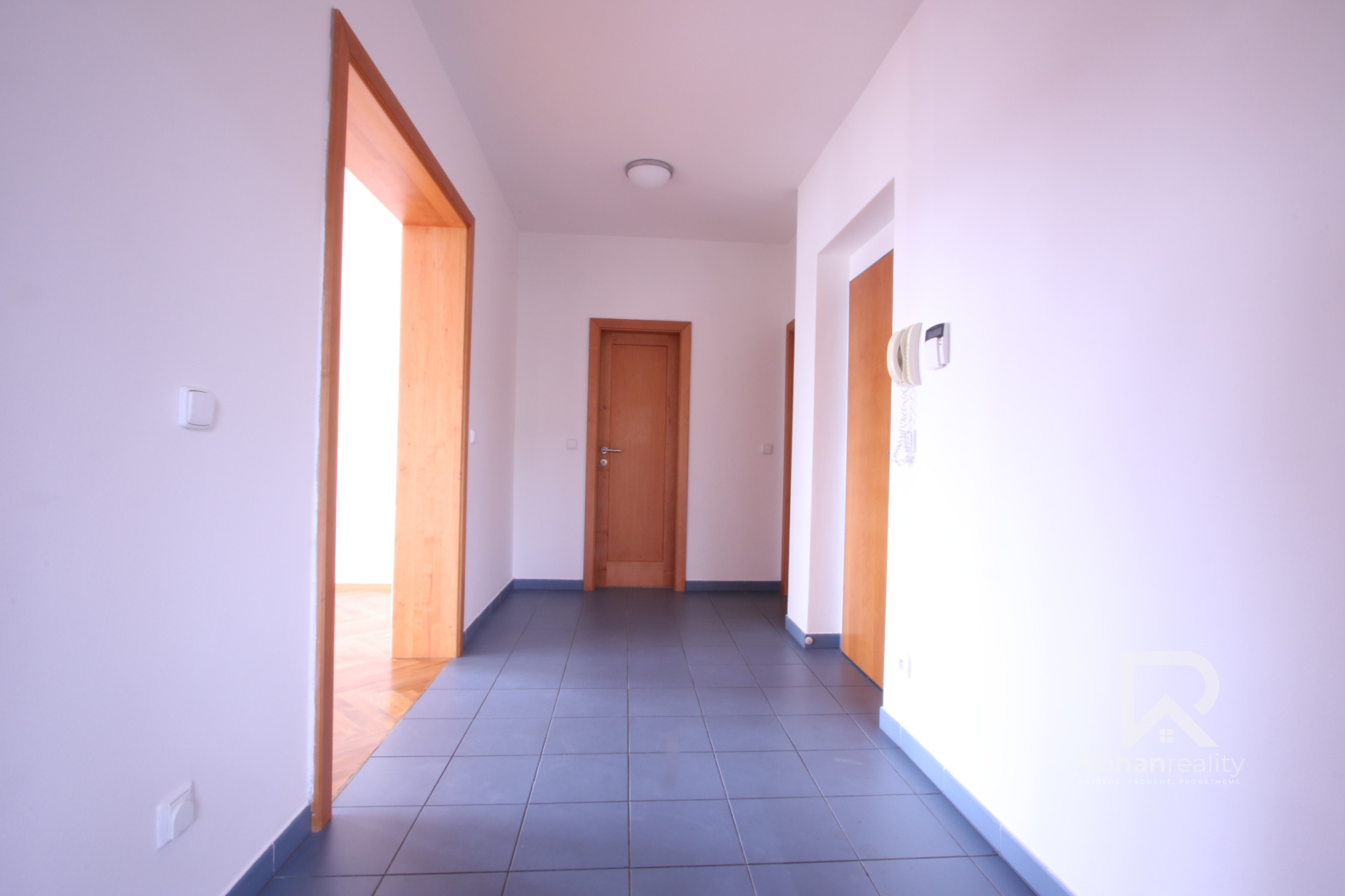 Fotku se nepodařilo načíst.