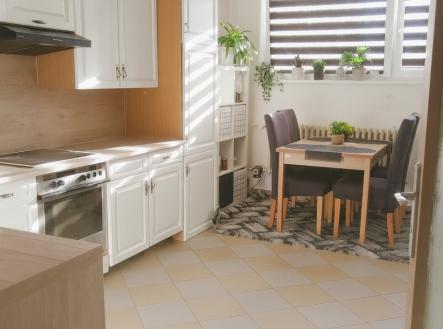 Pronájem bytu, 3+1, 60 m²