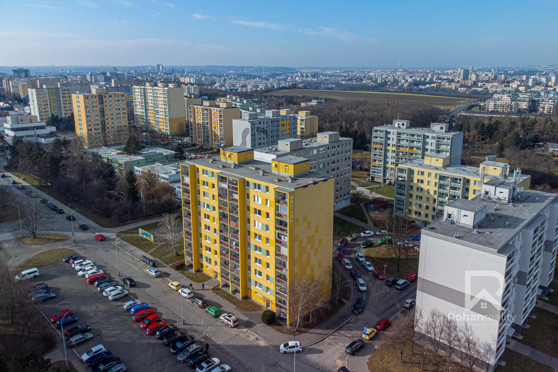 Pronájem ihned volný 3+1 (60 m²), Praha 4 – Háje, bezbariérový přístup, metro C Háje