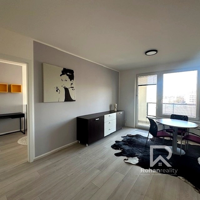 Pronájem moderního bytu 2+kk, 55 m² + balkon + garáž | Praha 5 – Hlubočepy (Barrandov)