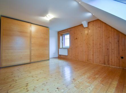 Pronájem domu/vily, 74 m²