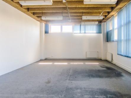 Pronájem obchodní prostory, 74 m²