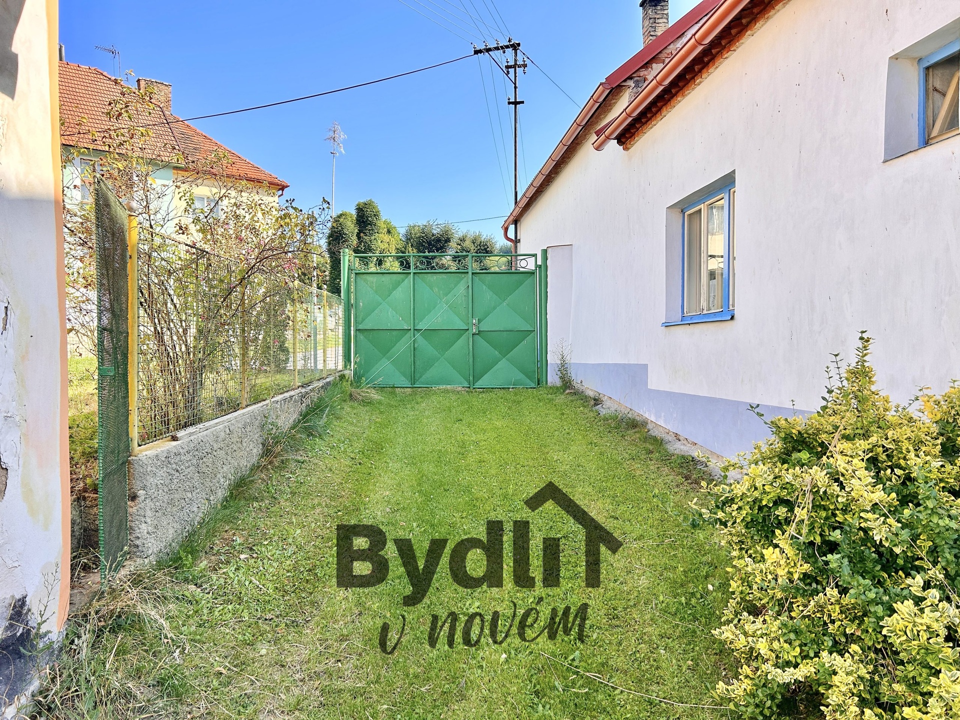 76347DCA-22E2-4258-8563-91F715F88BF4_1_201_a