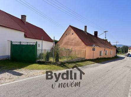 Prodej zemědělského objektu, 1 977 m²
