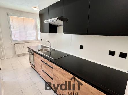 Pronájem bytu, 3+1, 83 m²