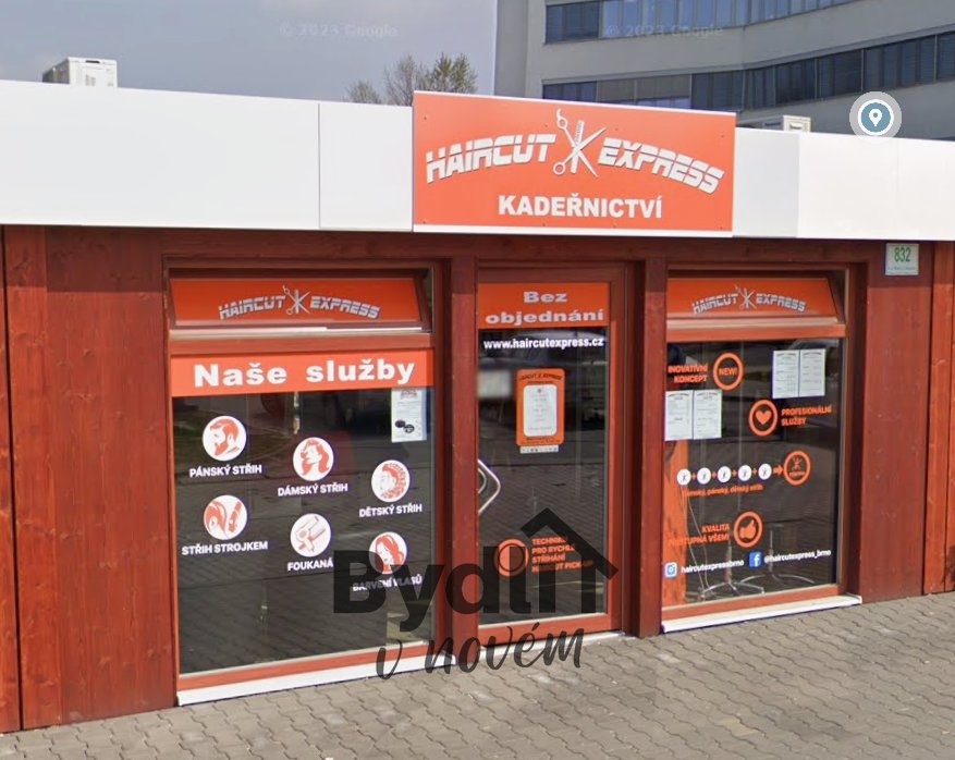 Kadeřnictví_stánek_2026