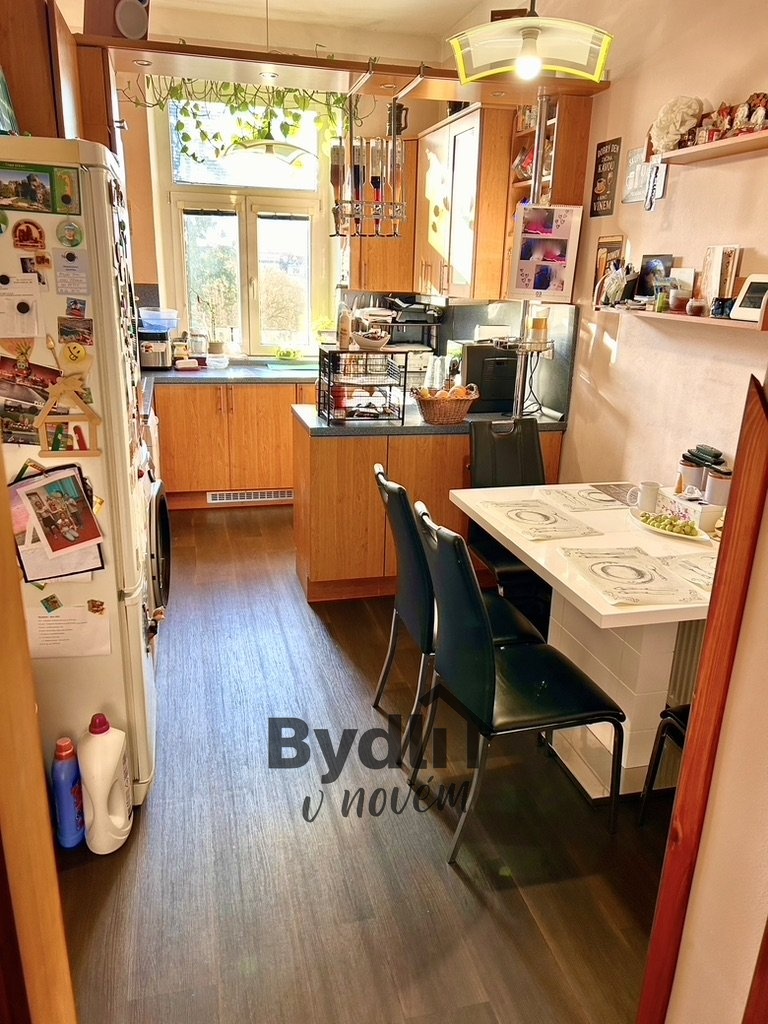 A004DD67-709C-41BF-9855-4E08FE360621_1_105_c