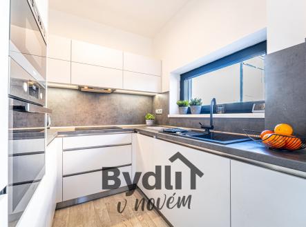 Pronájem bytu, 2+kk, 50 m²