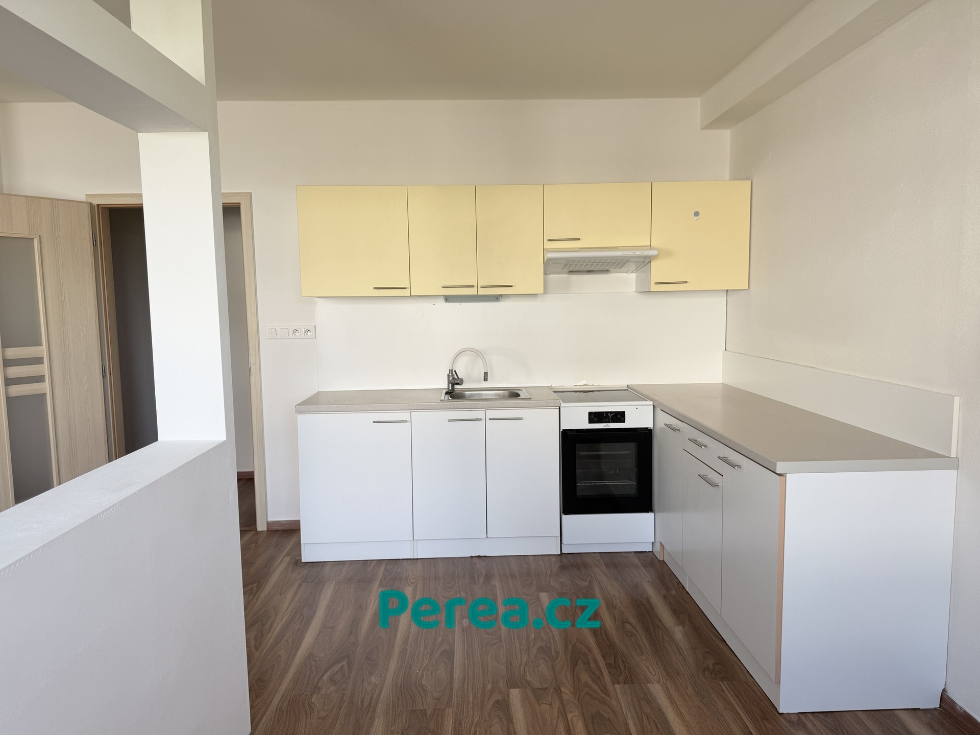 Pronájem bytu 1+kk 36 m², Holešov