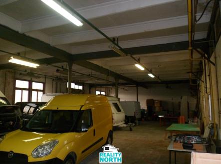Pronájem komerčního objektu, sklad, 360 m²