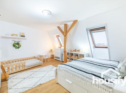 Pronájem bytu, 2+kk, 68 m²