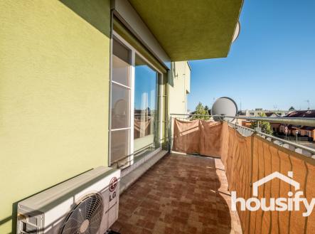 Pronájem bytu, 2+kk, 64 m²
