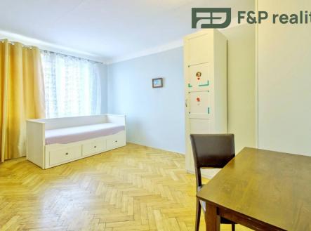 Pronájem bytu, 1+1, 37 m²