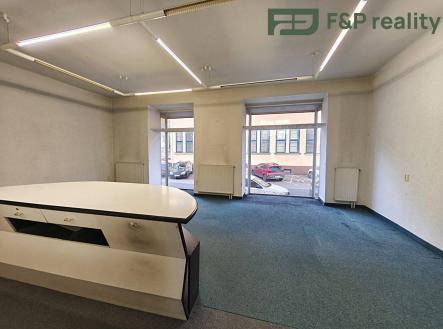 Prodej komerčního objektu, obchodní centrum, 73 m²