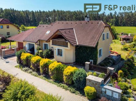 Prodej domu/vily, 320 m²