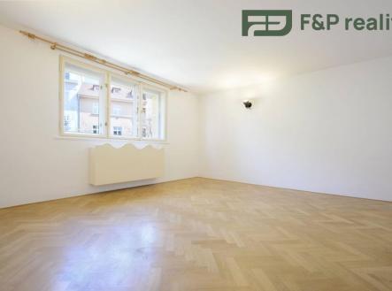 Pronájem domu/vily, 160 m²