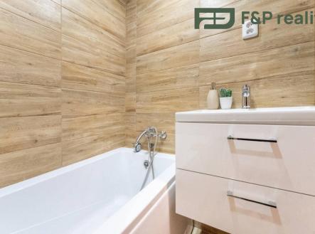 Pronájem bytu, 2+1, 56 m²