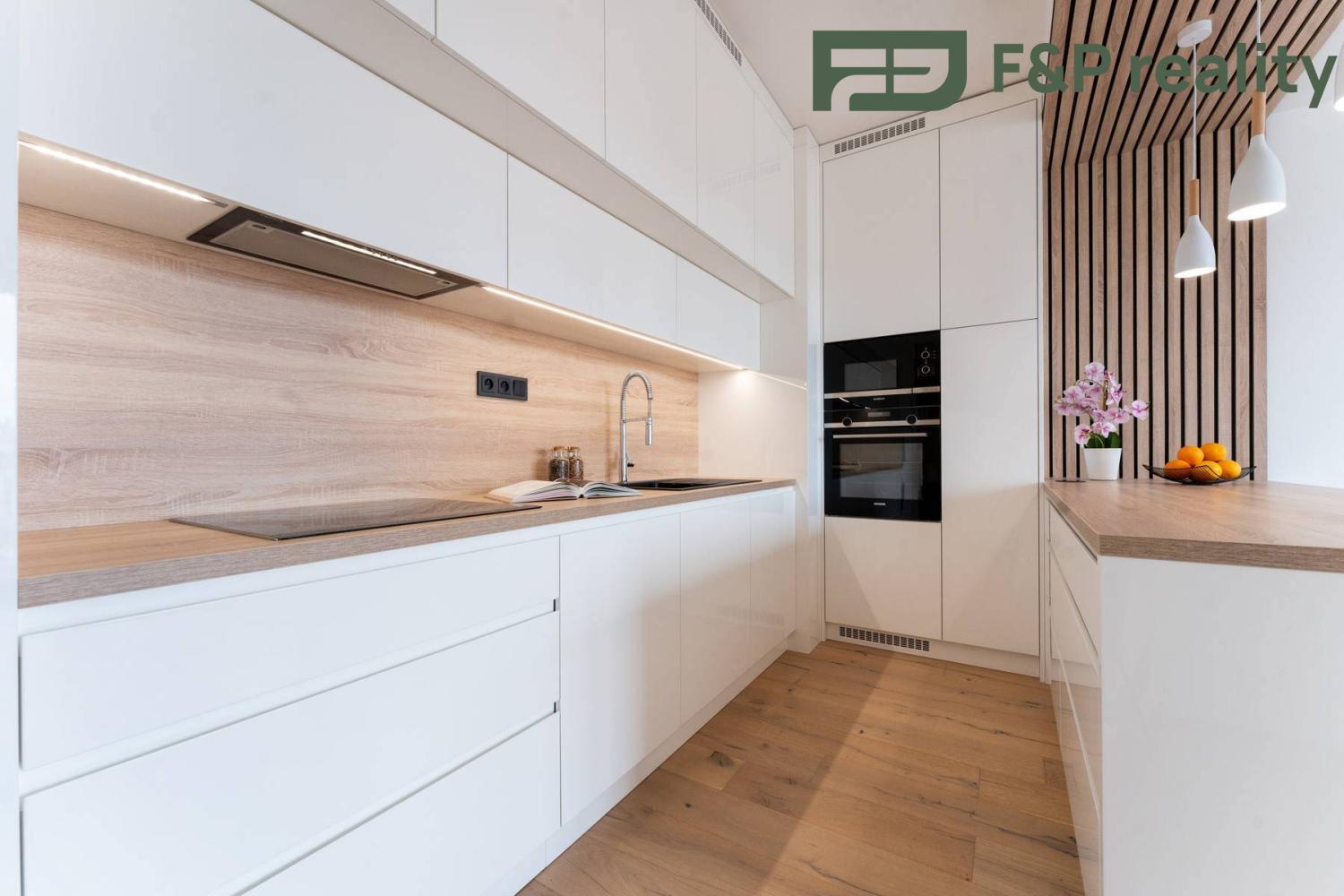 Pronájem byt 2 + kk, 49㎡|Hlavní město Praha, Praha, Praha 8, Karlín, Křižíkova 710/30, 18600