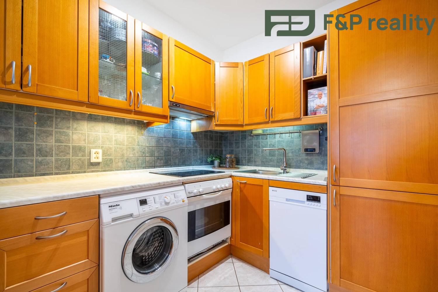 Prodej byt 2 + kk, 57㎡|Středočeský kraj, Praha-západ, Dolní Břežany, Pražská 382, 25241