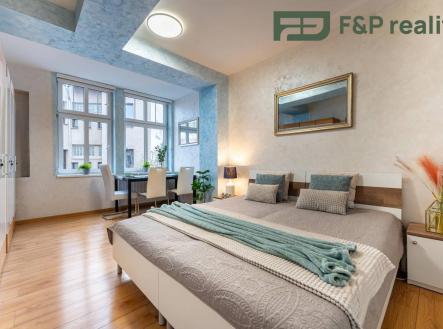 Prodej komerčního objektu, jiný, 314 m²