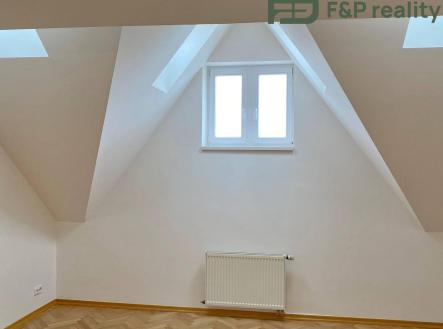 Pronájem bytu, 4+1, 188 m²