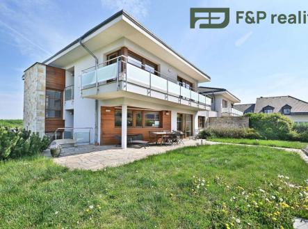 Pronájem domu/vily, 412 m²