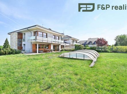 Pronájem domu/vily, 412 m²