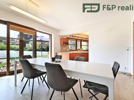 Pronájem domu/vily, 412 m²