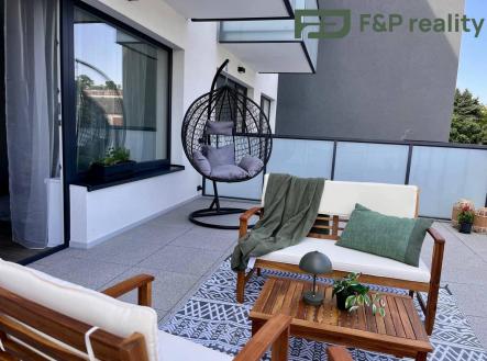 Pronájem bytu, 2+kk, 55 m²