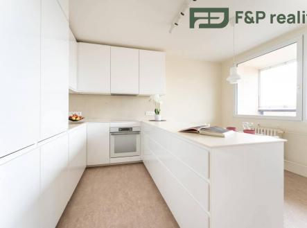 Pronájem bytu, 3+kk, 73 m²