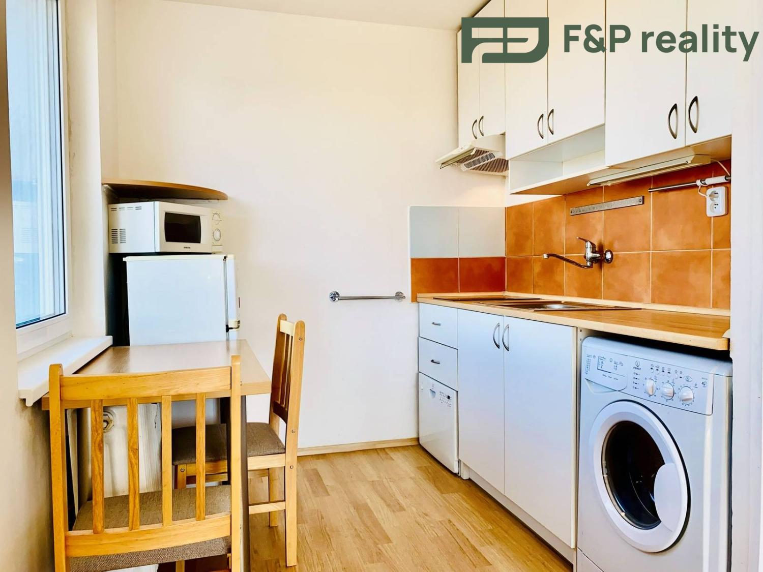 Pronájem byt 2 + kk, 42㎡|Hlavní město Praha, Praha, Praha 4, Michle, Na úlehli 1257/7, 14100