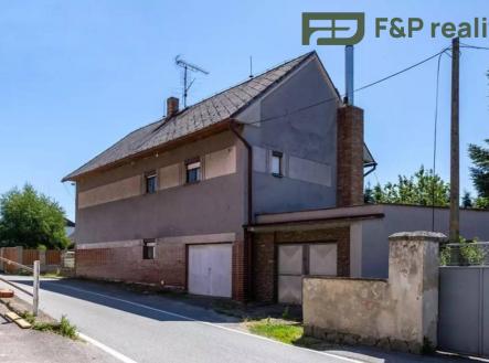 Prodej komerčního objektu, jiný, 197 m²