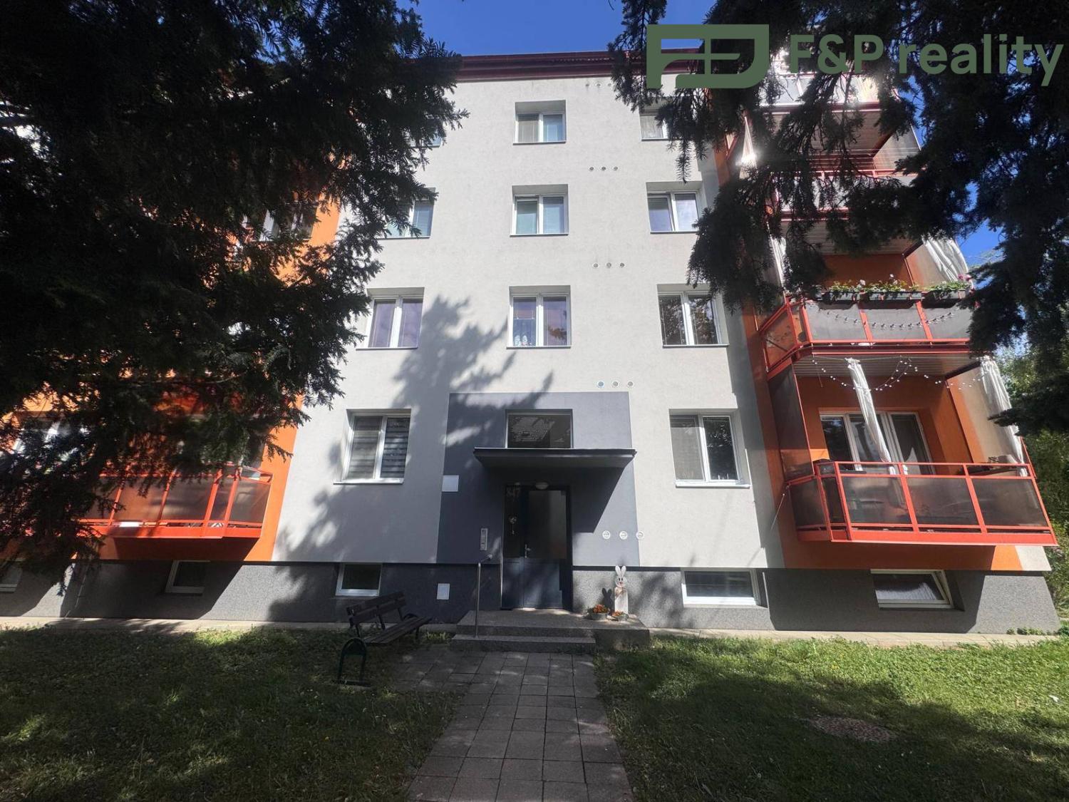 Prodej byt 2 + 1, 49㎡|Zlínský kraj, Uherské Hradiště, Tůně 847, 68601