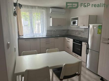 Pronájem bytu, 2+kk, 42 m²