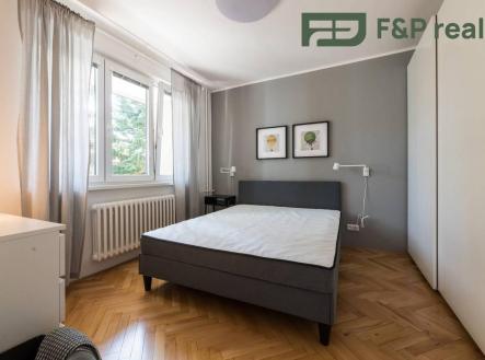 Pronájem bytu, 2+1, 60 m²