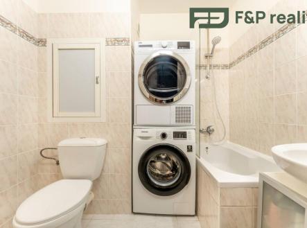 Pronájem bytu, 2+kk, 43 m²