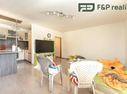 Pronájem bytu, 3+kk, 83 m²
