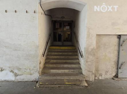 Pronájem komerčního objektu, sklad, 15 m²