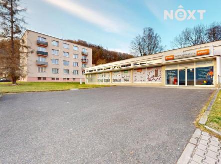 Prodej komerčního objektu, obchodní centrum, 1 281 m²