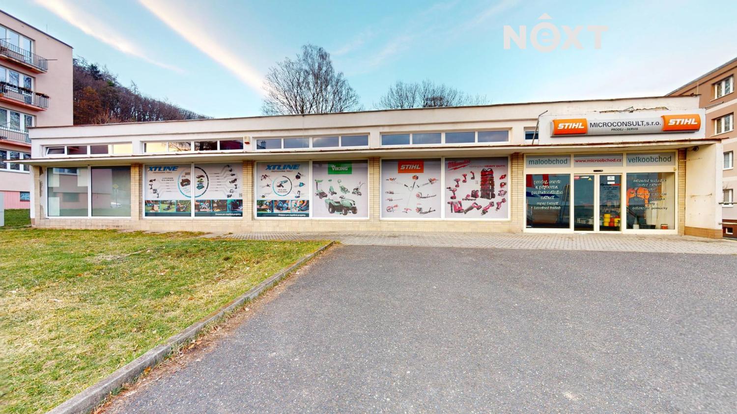 Prodej komerční Obchodní prostory, 408㎡