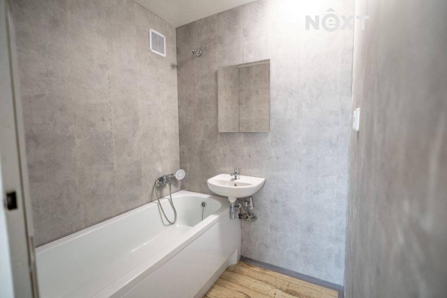 Pronájem byt 3+1, 68㎡