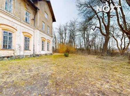 Prodej domu/vily, 1 784 m²